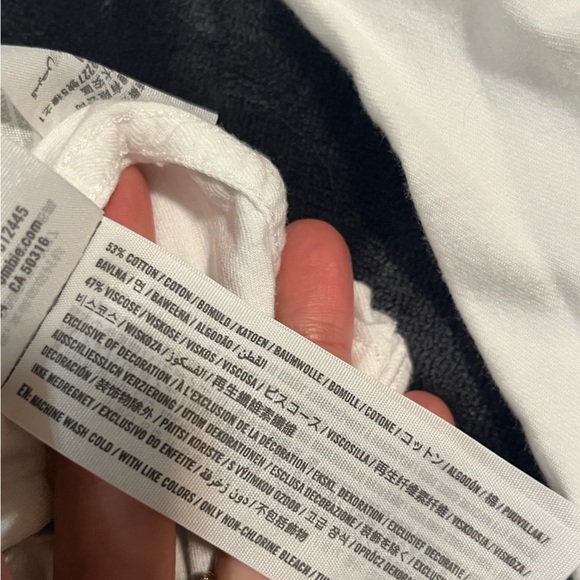 AE Button up - Picture 3 of 3